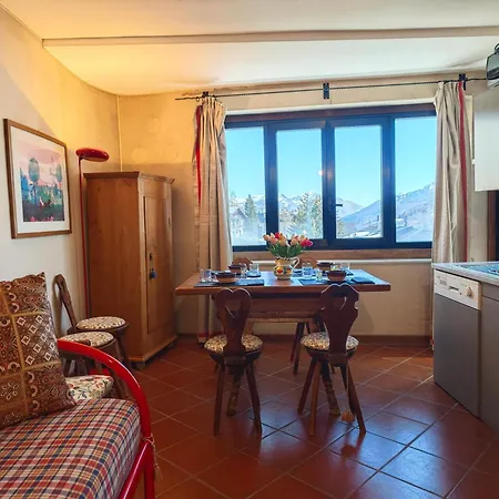 Hostdomus - Golf شقة سيستريير